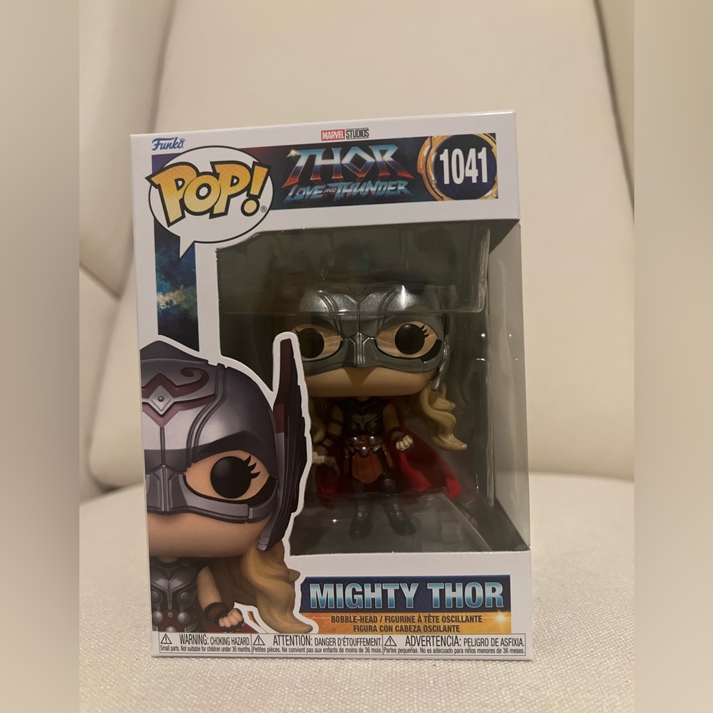 Funko POP! Marvel Love & Thunder Mighty Thor #1041 Vinyl Figure 2022